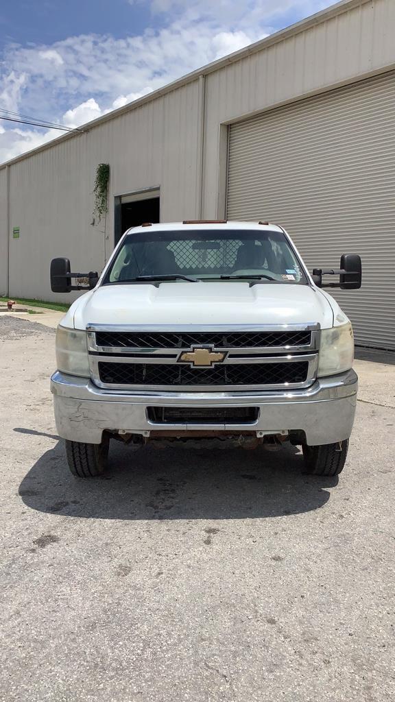 2011 Chevrolet 3500 Flatbed Crew Cab Dually 2WD