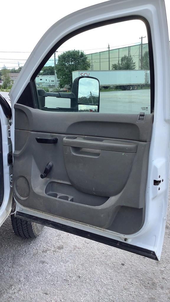 2011 Chevrolet 3500 Flatbed Crew Cab Dually 2WD