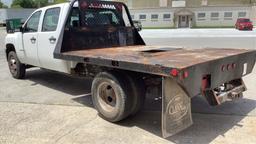 2011 Chevrolet 3500 Flatbed Crew Cab Dually 2WD