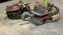 (qty - 2) 1 Ton Chain Hoists-