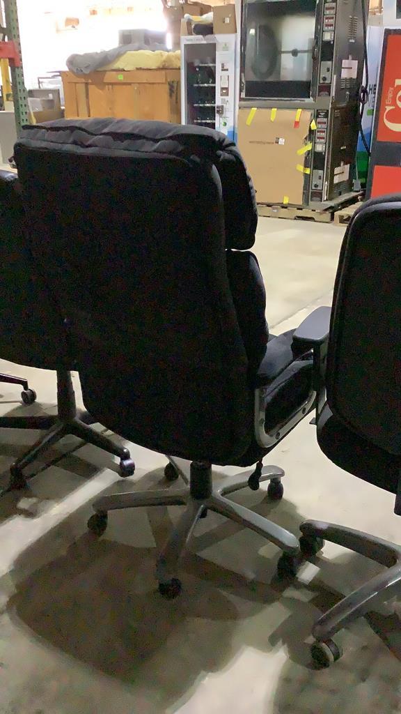 (qty - 4) Rolling Office Chairs-