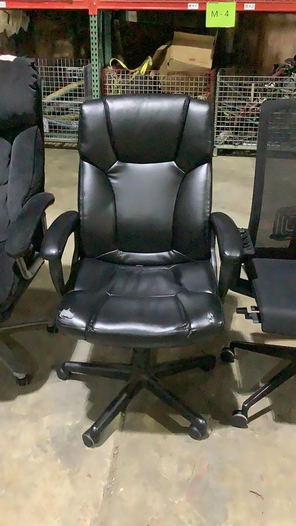(qty - 4) Rolling Office Chairs-