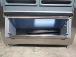 Hoshizaki Ice Maker with Storage-
