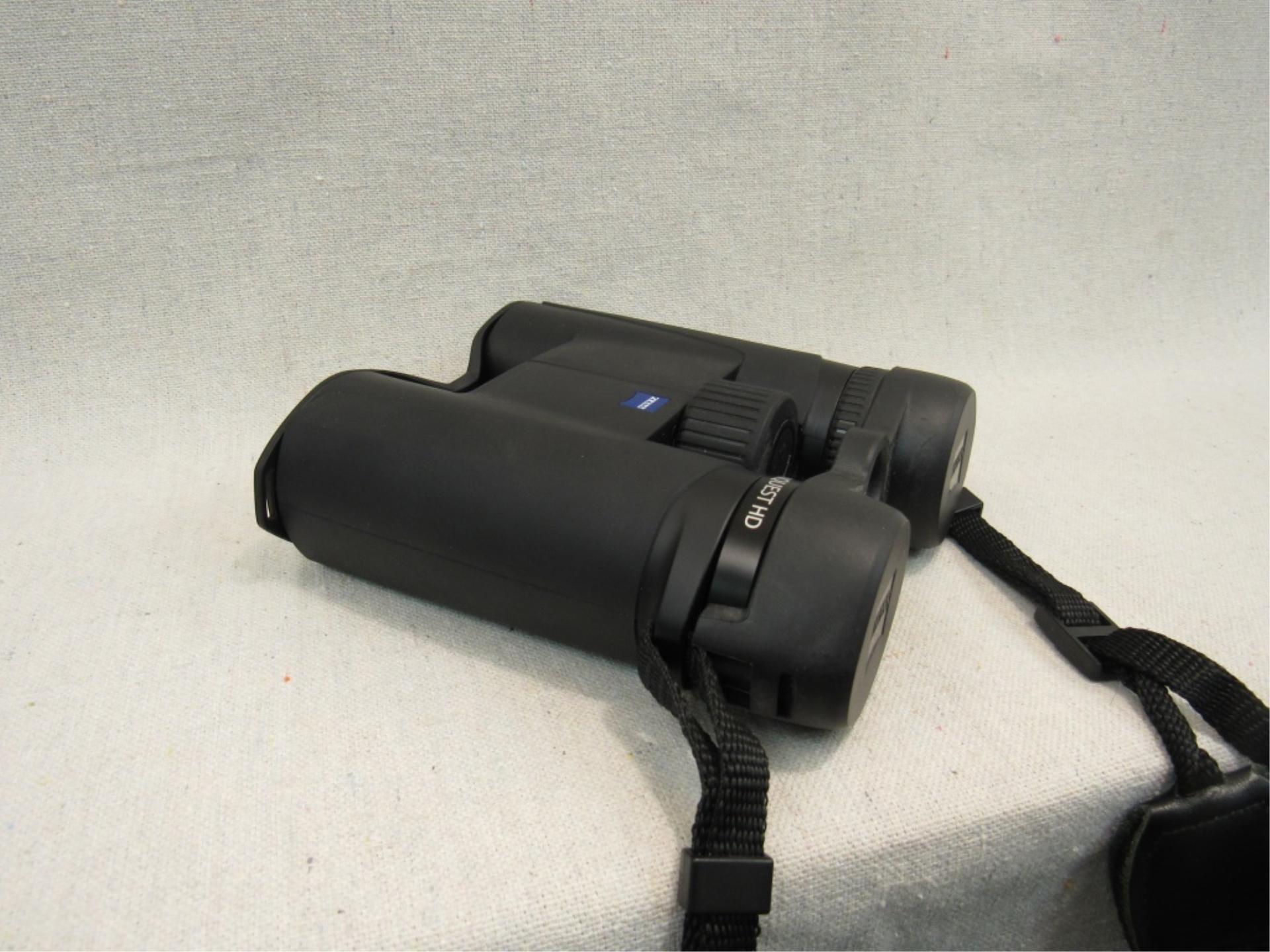 Zeiss 10x32 Conquest HD Binoculars w/Case-
