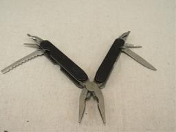 (qty - 2) Multi Tools-