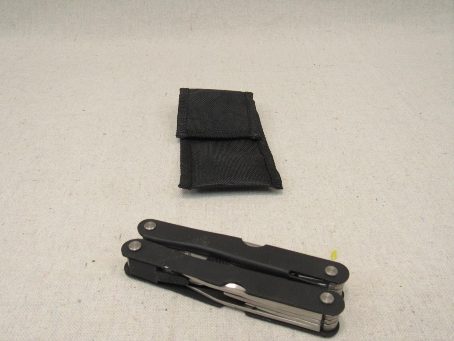 (qty - 2) Multi Tools-