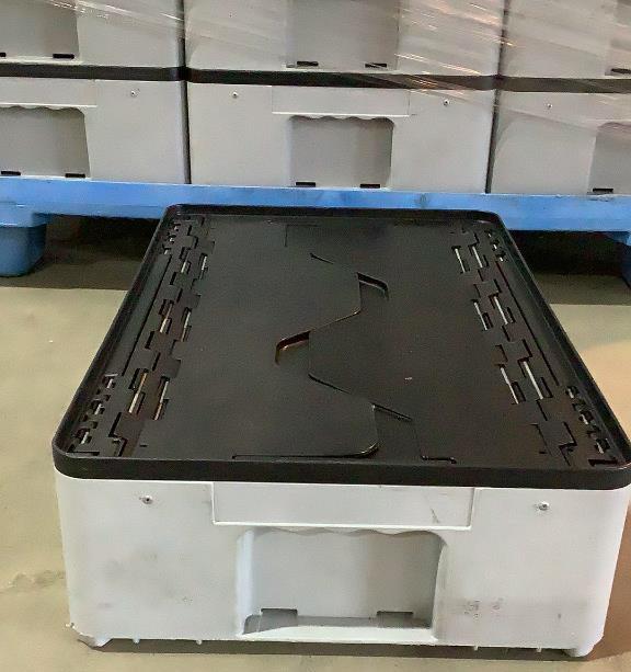 (36) Flextote Inter lock Storage Bins
