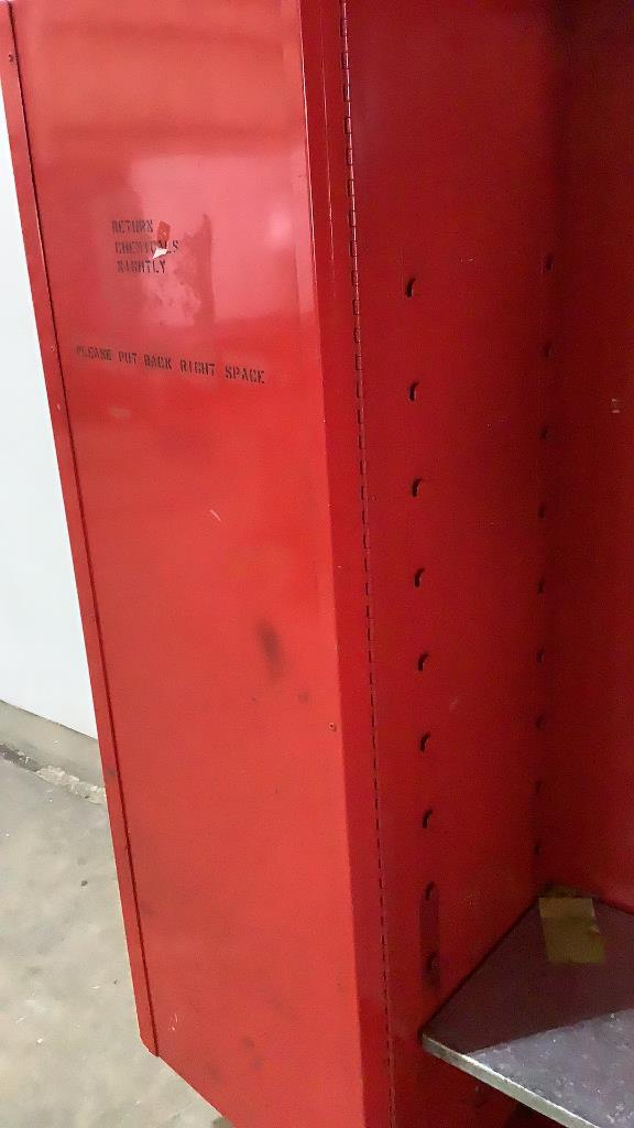 Eagle Fire Cabinet PI-47