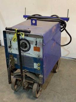 Miller Arc Welder Dialarc 250P