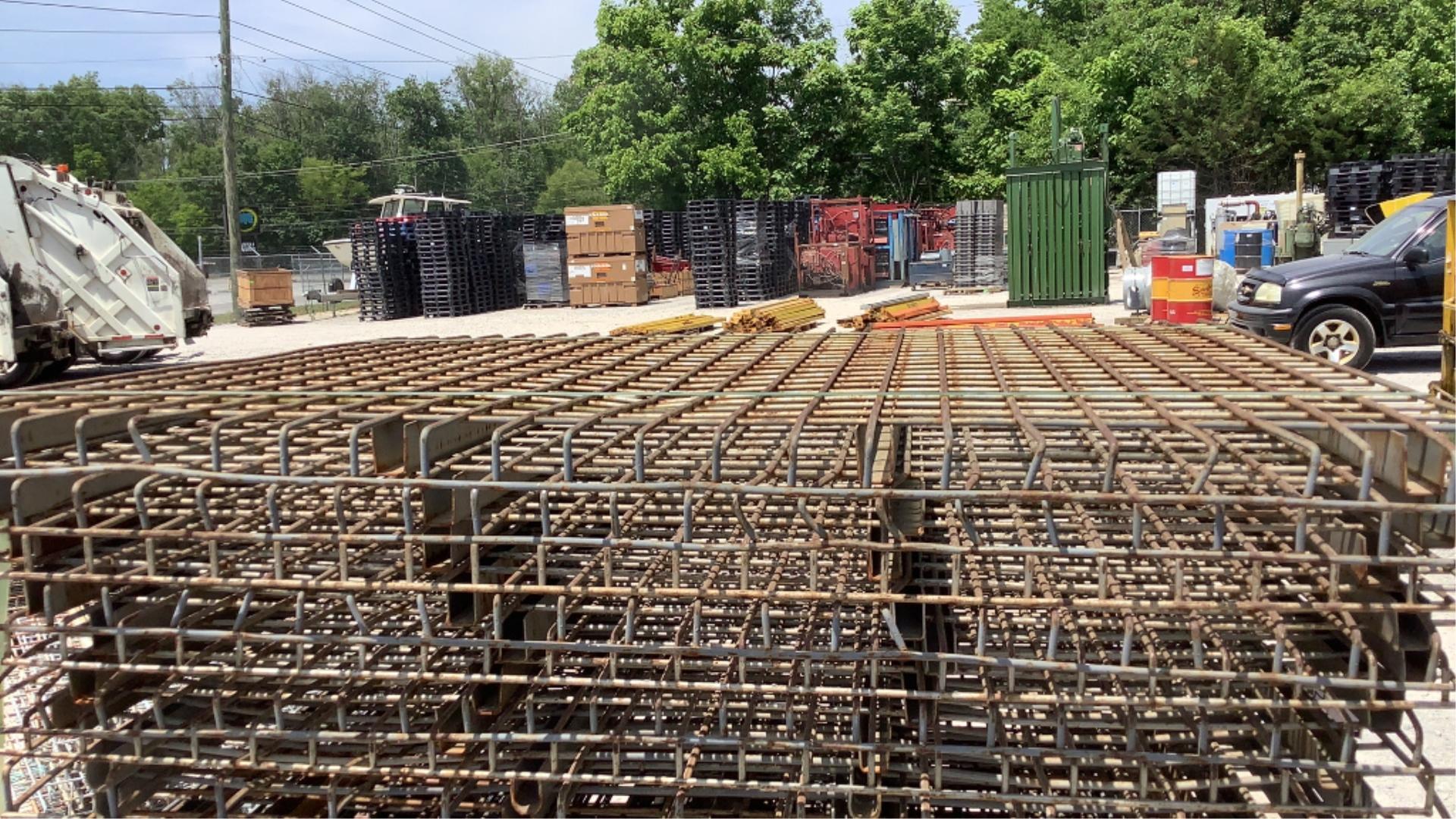 Pallet Rack Decking (34 times the bid)
