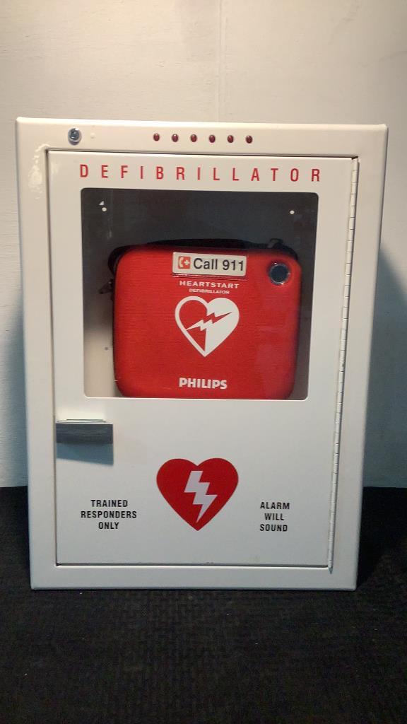 Phillips Heartstart Defibrillator With Case M5066A