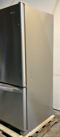 Whirlpool Refrigerator WRB322DMBM03