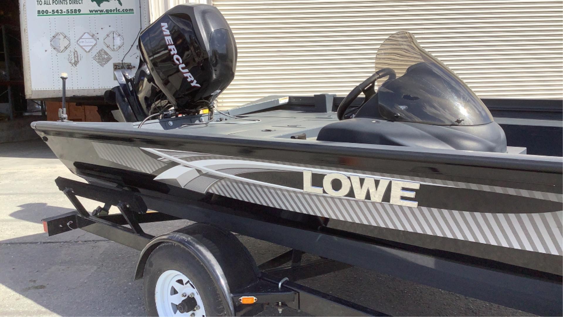 2021 Lowe STINGER178 20' Boat