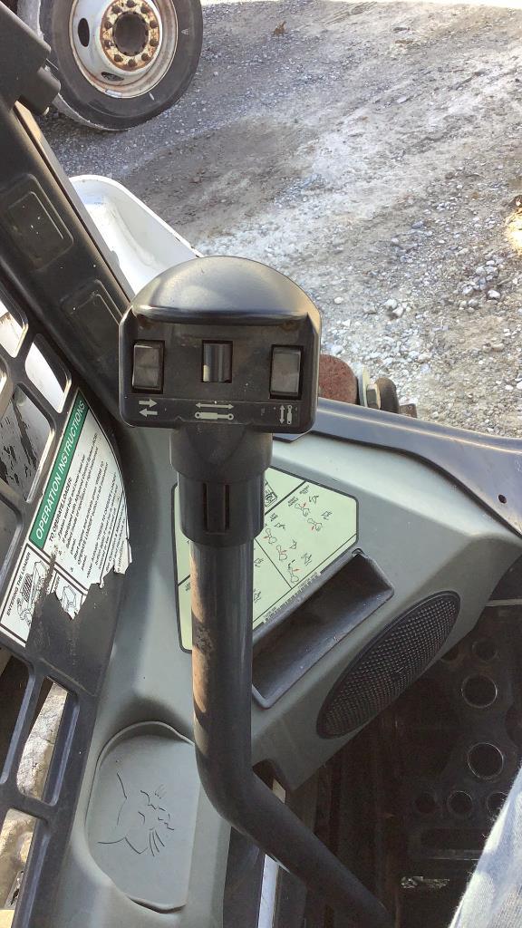 2017 Bobcat Skid Steer T595