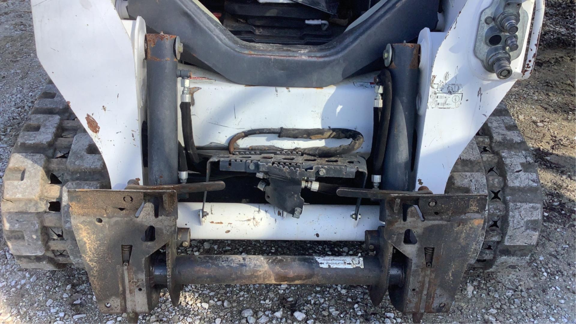 2017 Bobcat Skid Steer T595