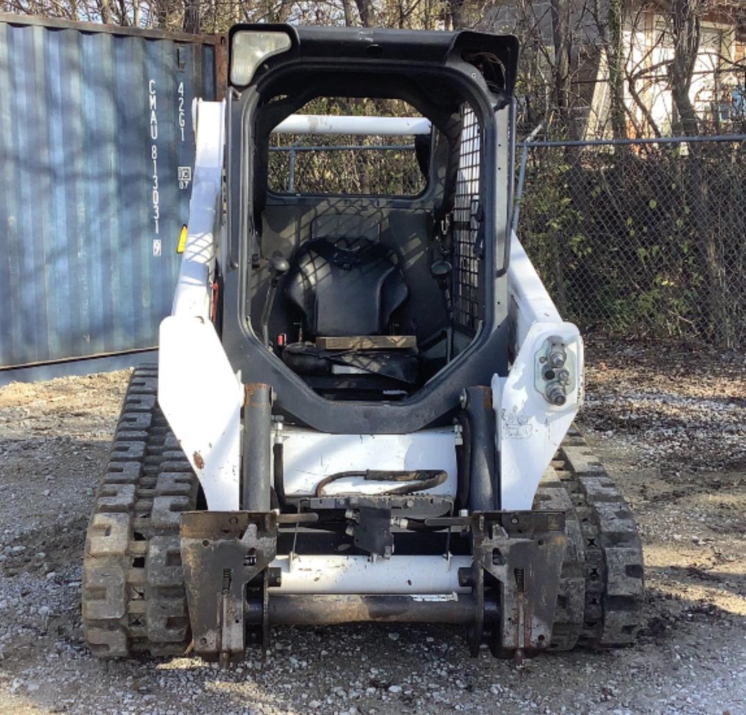 2017 Bobcat Skid Steer T595