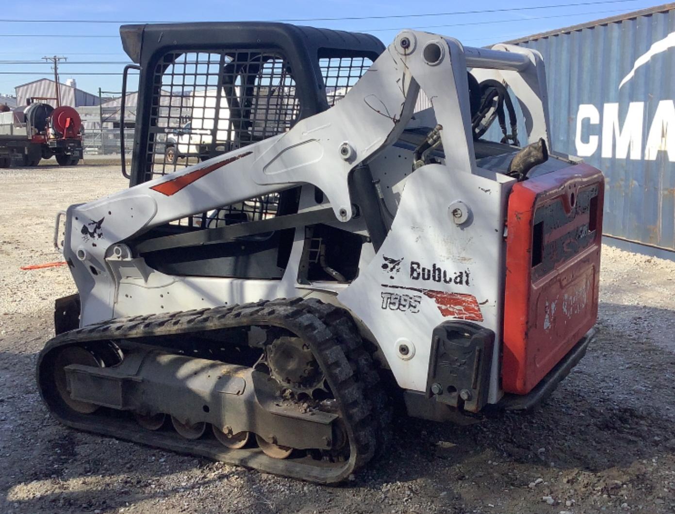 2017 Bobcat Skid Steer T595