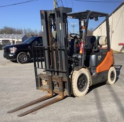 2016 Doosan 4600 lb Propane Forklift G25E-5