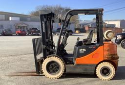 2016 Doosan 4600 lb Propane Forklift G25E-5