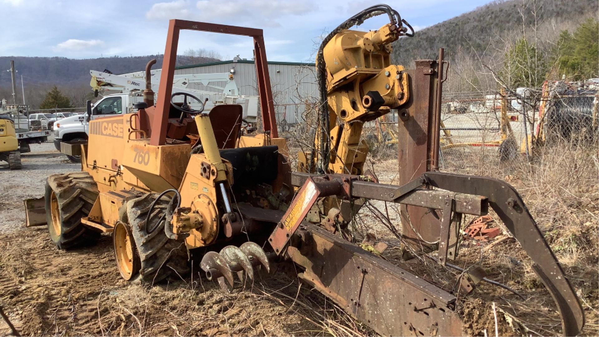 Case Trencher 760