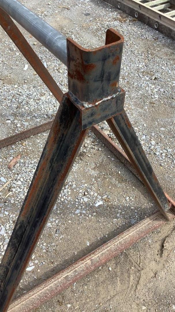 Reel Stand