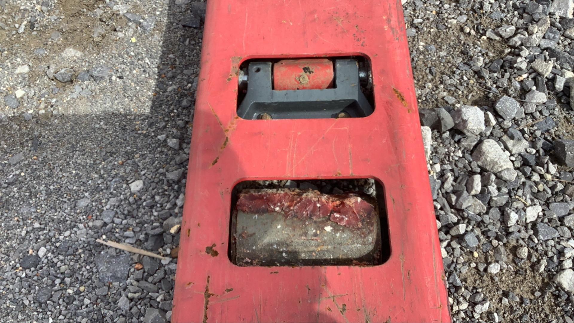 Multiton Non-Working Pallet Jack
