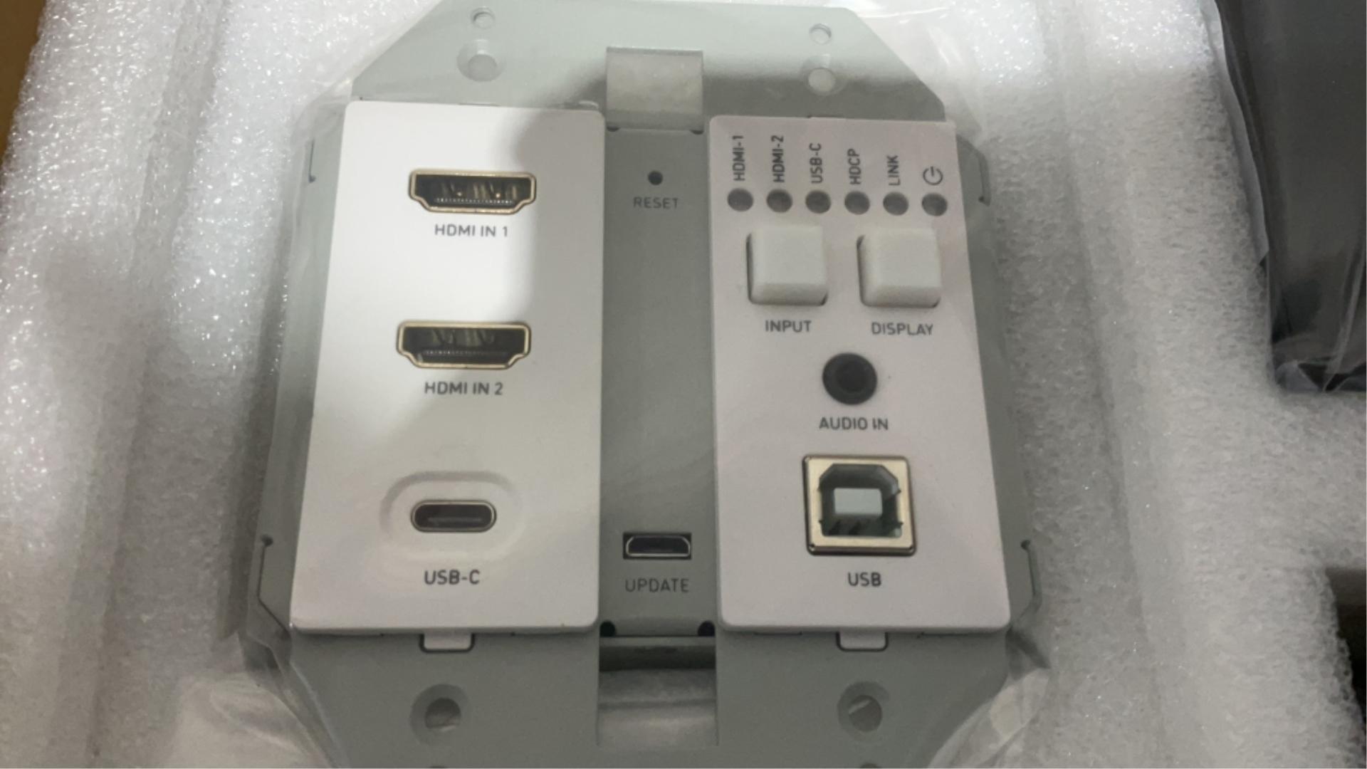 (2) C2G Dual 4K HDMI Wall Plate w/ Receiver C2G310