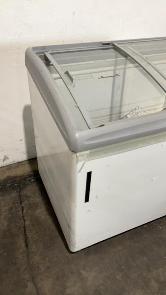 AHT Rolling Freezer RIO S100L