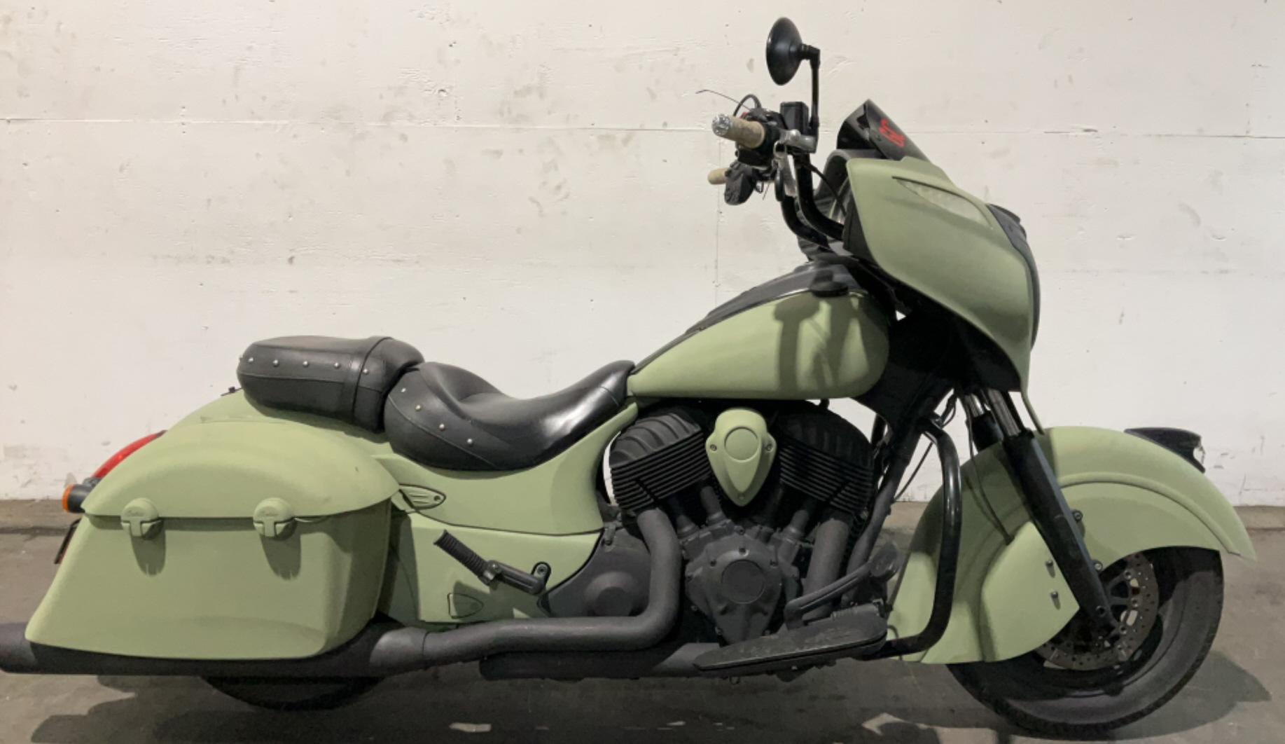 2017 Indian Chieftain Dark Horse