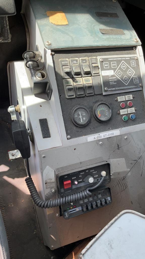 1999 International 4700 4X2 Mobile Command Center