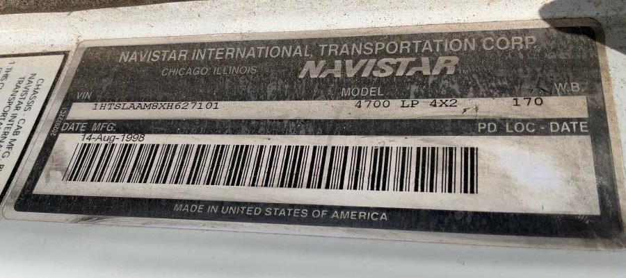 1999 International 4700 4X2 Mobile Command Center