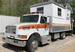 1999 International 4700 4X2 Mobile Command Center