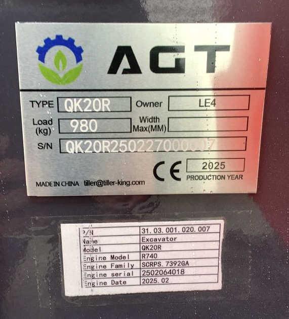 *NEW* 2025 AGT Gas Powered Mini Excavator QK20R