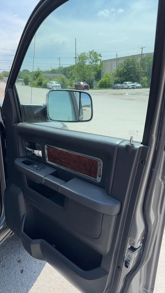 2011 Dodge RAM 1500 SLT 4X4