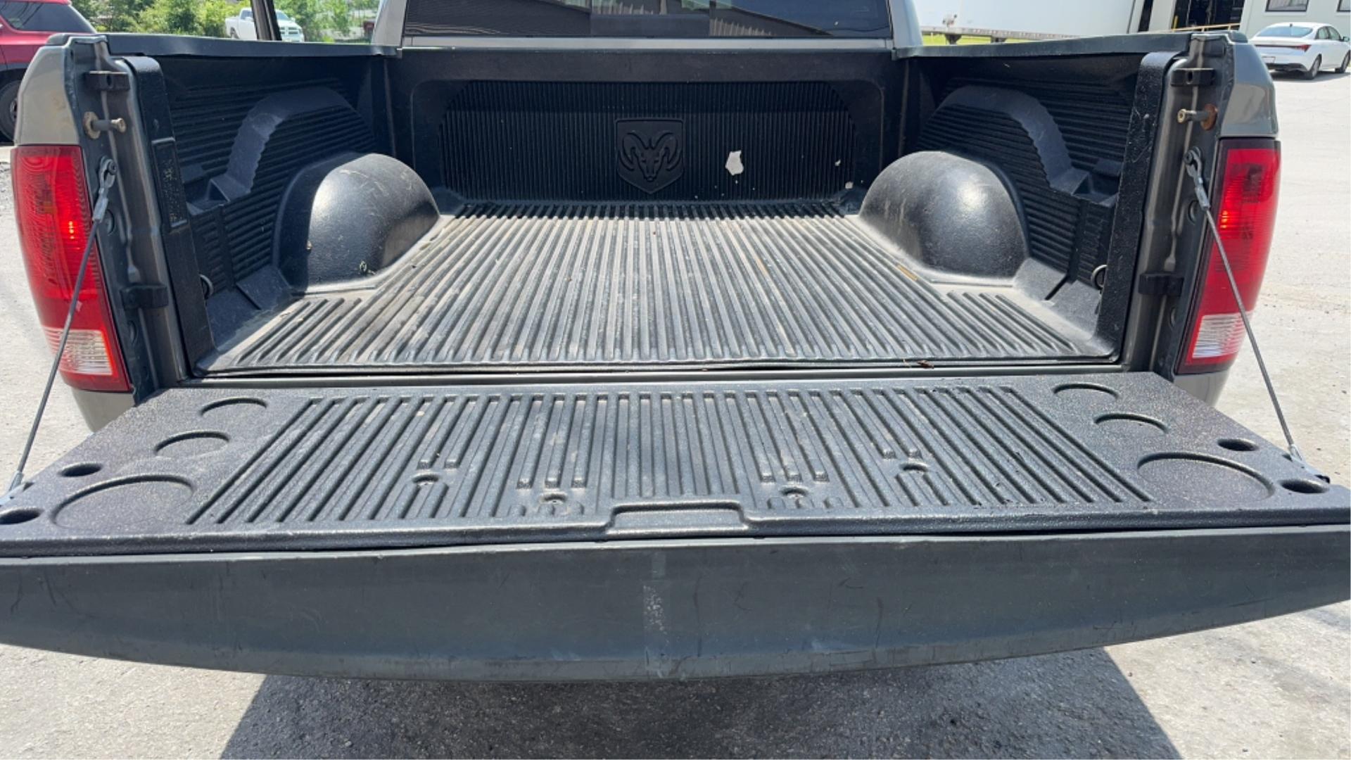 2011 Dodge RAM 1500 SLT 4X4