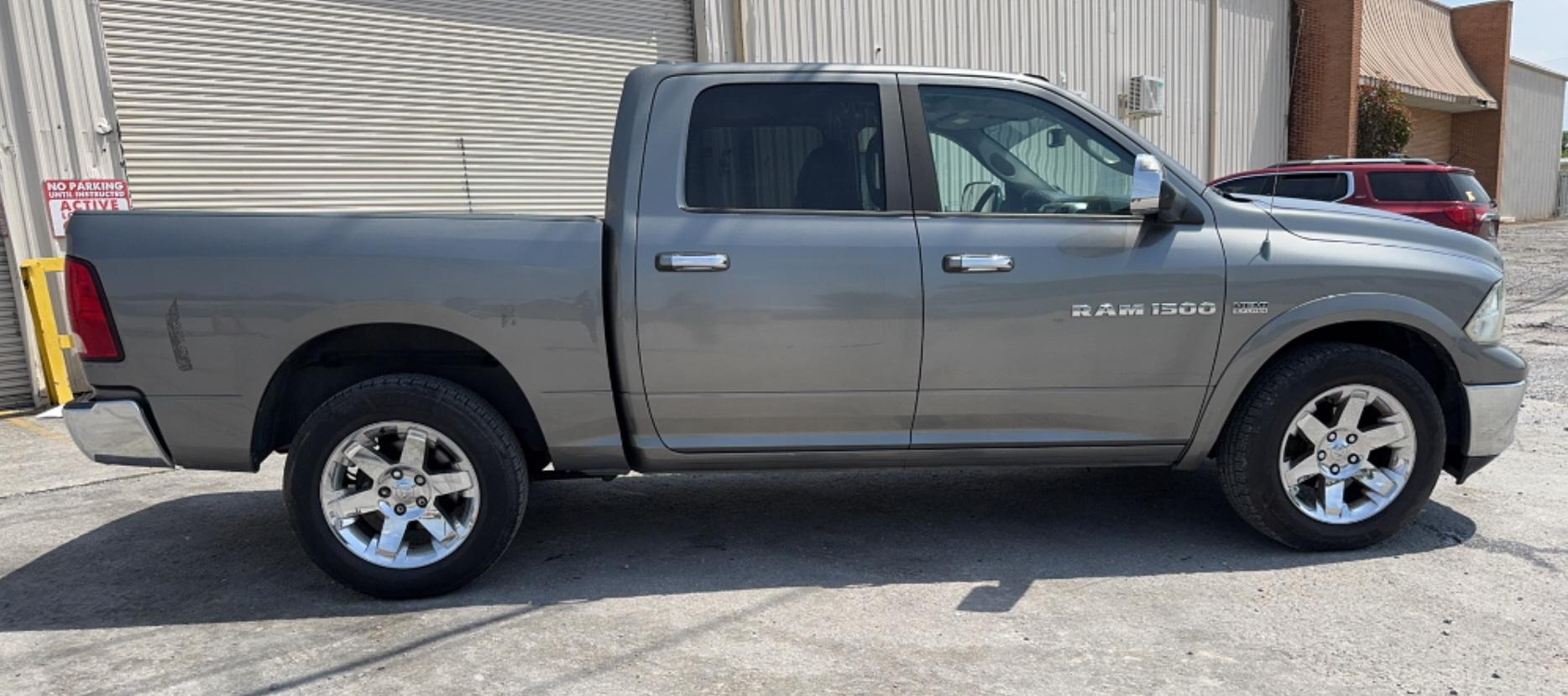 2011 Dodge RAM 1500 SLT 4X4