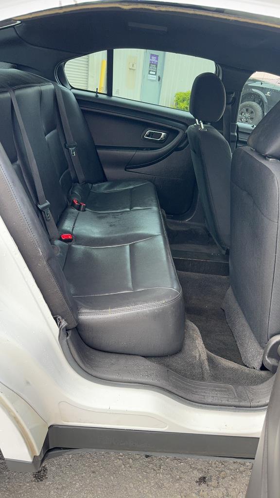 2013 Ford Taurus FWD