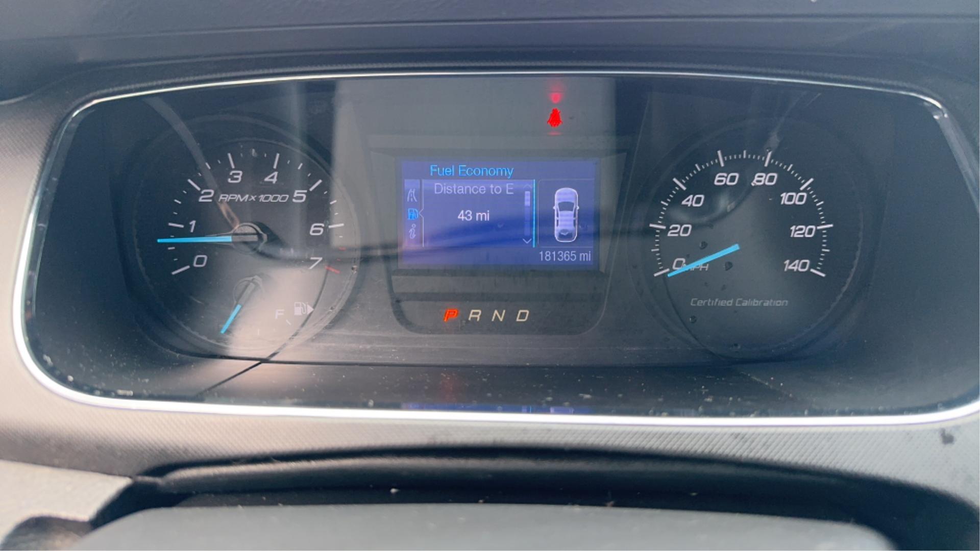 2013 Ford Taurus FWD