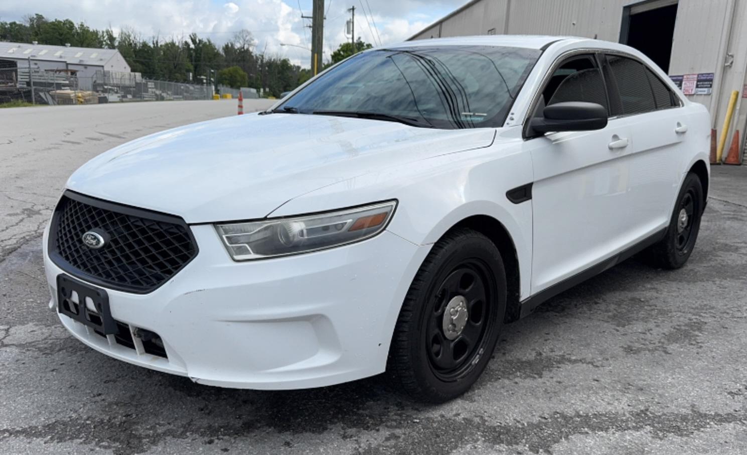 2013 Ford Taurus FWD