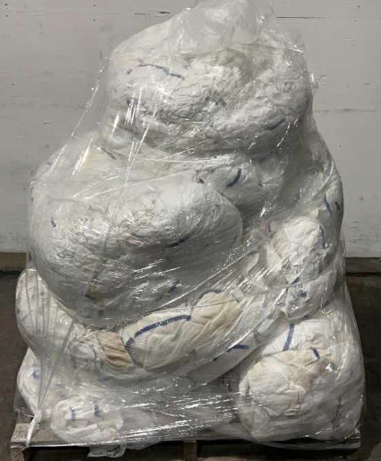Approx 300Lbs of Bar Towels