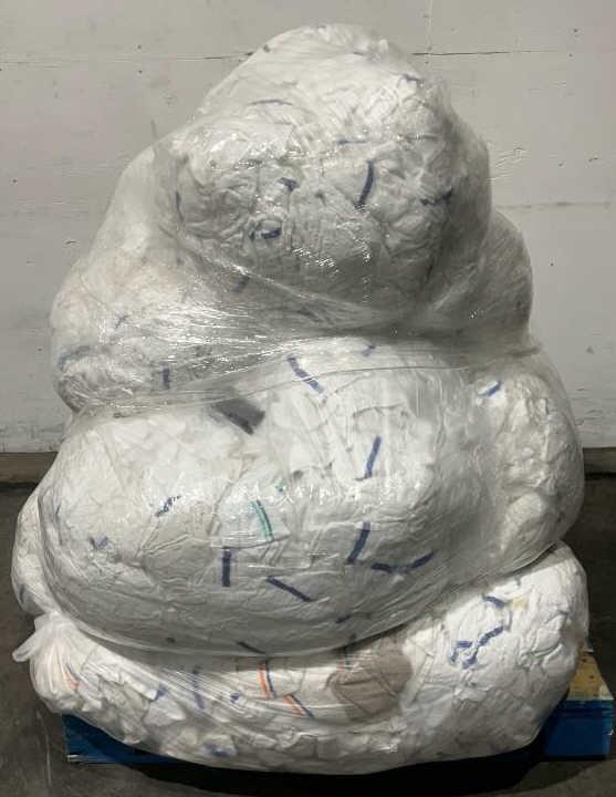 320Lbs of Bar Towels