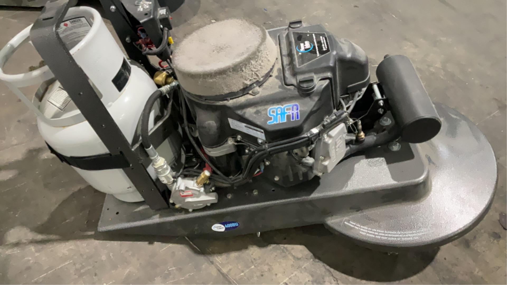 Pioneer Eclipse 21" Propane Burnisher 400BU