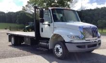 2009 International 4400 SBA LP Flat Dump Bed Truck