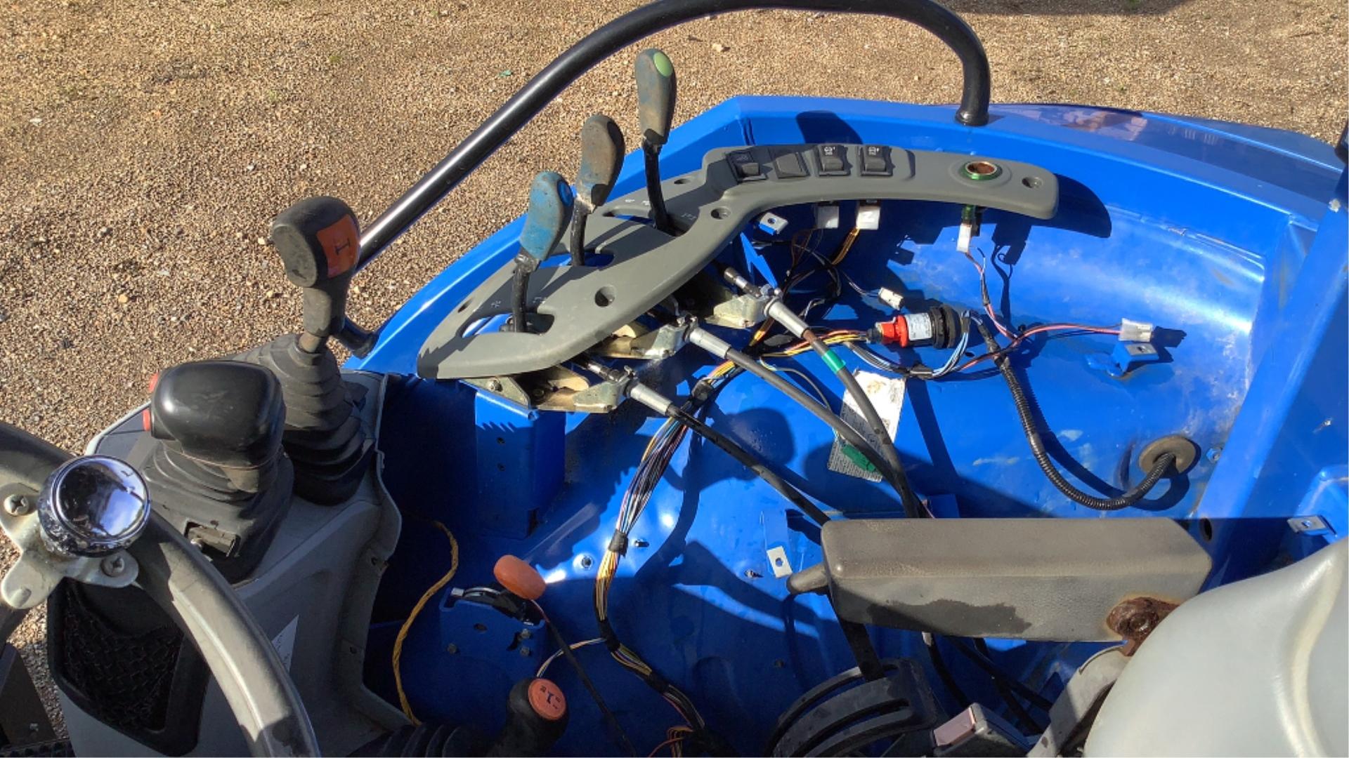 2021 New Holland Tractor Powerstar 90 OFFSITE
