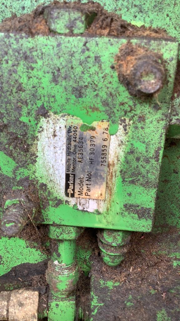 John Deere 6’ x 5’ Round Baler 510