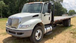 2013 International 4300 SBA 24' Flatbed Truck 4X2