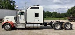 1999 Kenworth W900L Studio Sleeper Cab 6x4