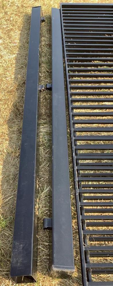 20’ Metal Driveway Gate