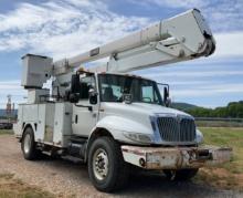 2004 International 4300 SBA Bucket Truck 4X2