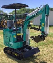 2025 AGT Gas Powered Mini Excavator H15R